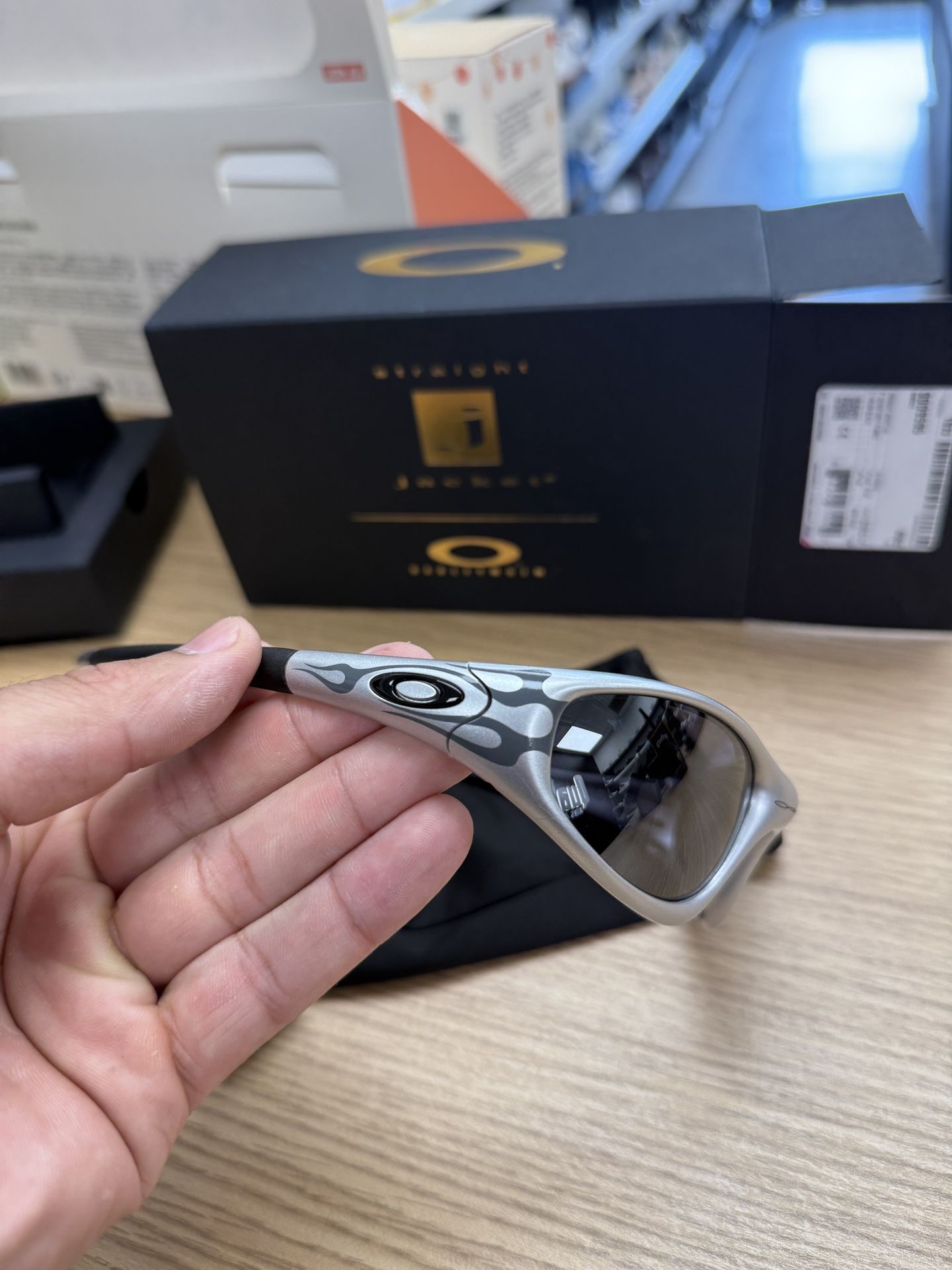 Oakley MUZM Straight Jacket 99 BRAND NEW