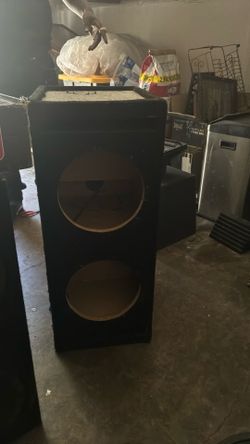 Speaker box