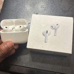 AirPod Pro 2s 