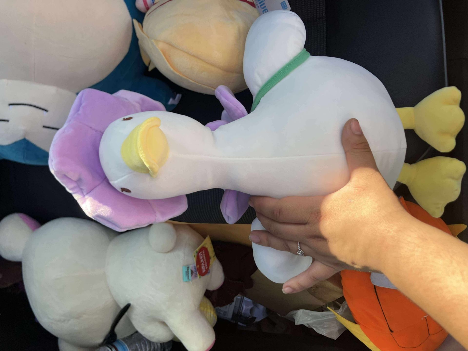 Round1 Exclusive Plushies 