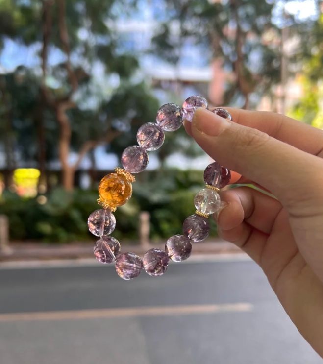 Crystal bracelet 
