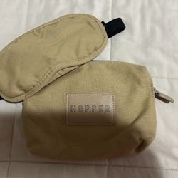 Jet Blue Mint Set/Sleep Mask & Makeup Bag/Never Used