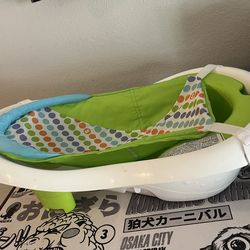 Grow with me Baby Bathtub