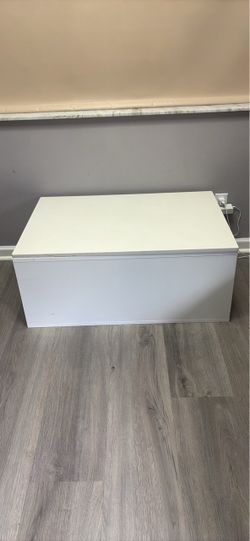 Modern Coffee Table with White Marble Top