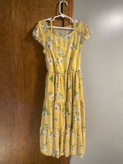 Girls size 8 summer dress