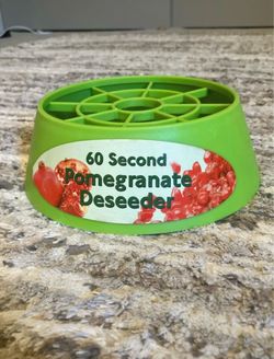 60 Second Pomegranate Deseeder