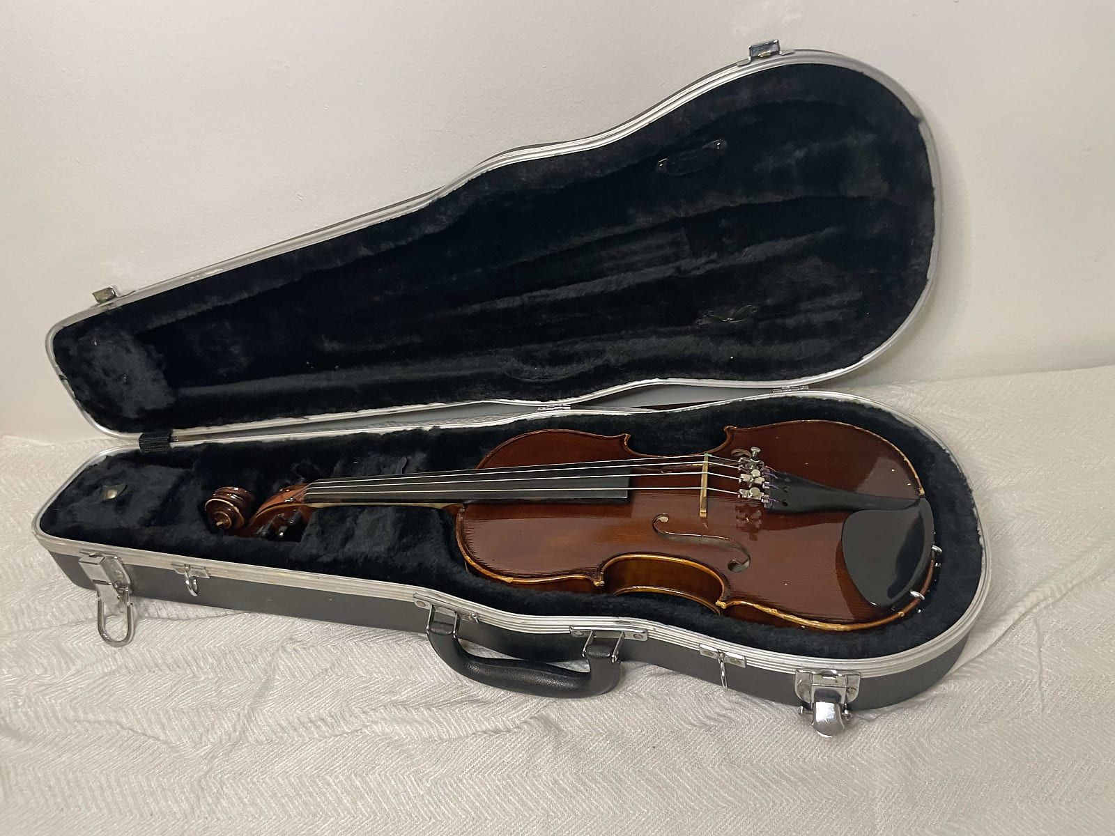 Klaus Mueller Etude Model 110H child size 1/2