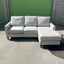 *Free Delivery* Gray Sectional Couch Sofa w/ Reversible Chaise