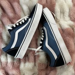 Vans - “old Skool Shoe” Women’s Size 7.5