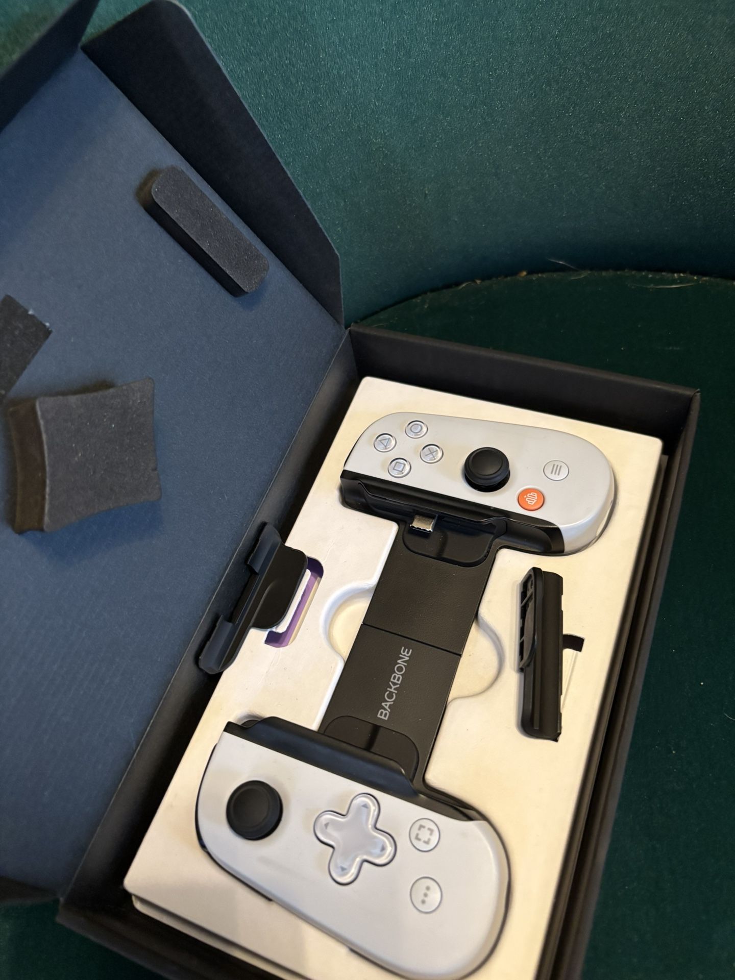 2nd Gen iOS Backbone One (USB-C) Mobile Gaming Controller PlayStation Edition