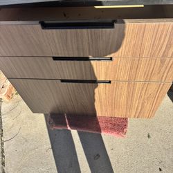 Filing Cabinets