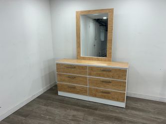 Dresser with mirror and chest 