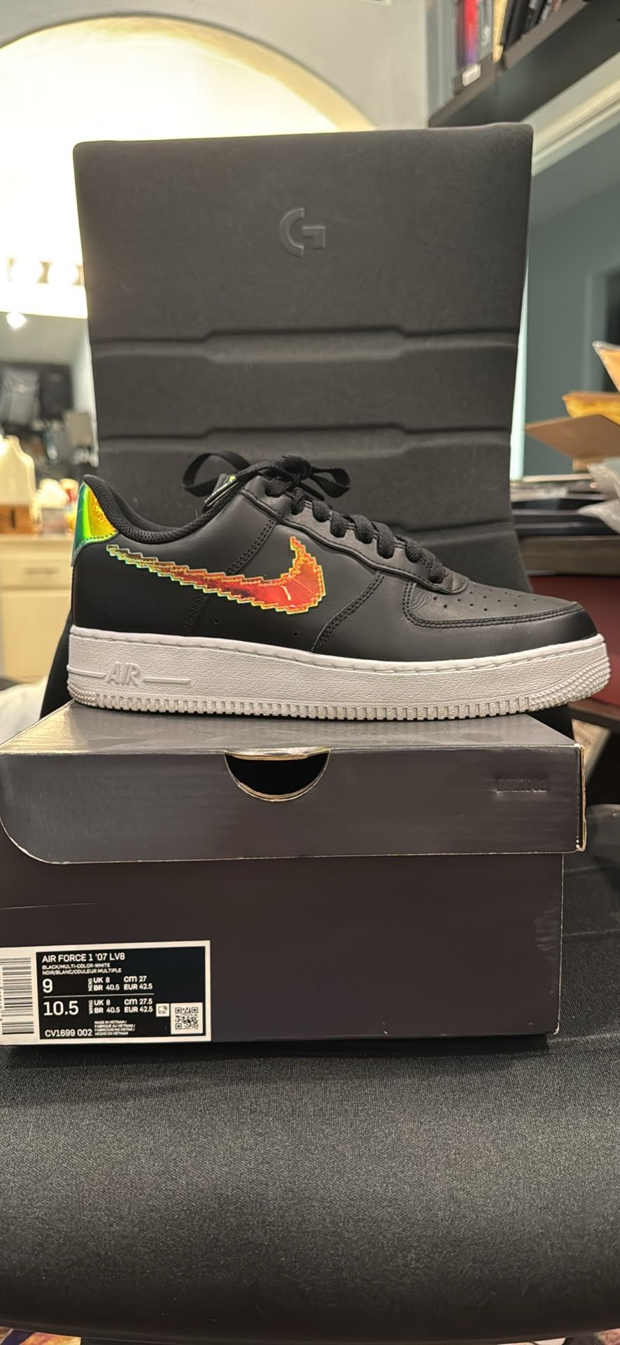 Nike Air Force Iridescent Pixel Men's Size Sneakers Shoes