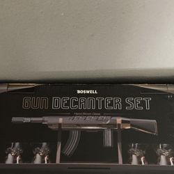 Gun Decanter Set