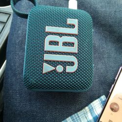 JBL Go 4