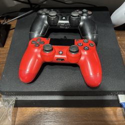 Playstation 4 With 2 Controllers 