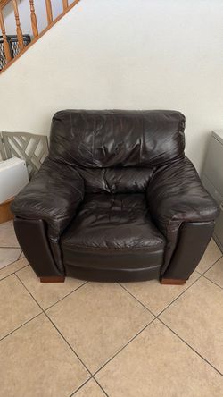 Loveseat leather chair