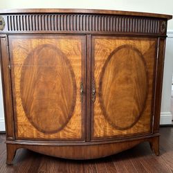 Ethan Allen Easton Sideboard Server Buffet Console Marquetry Mahogany