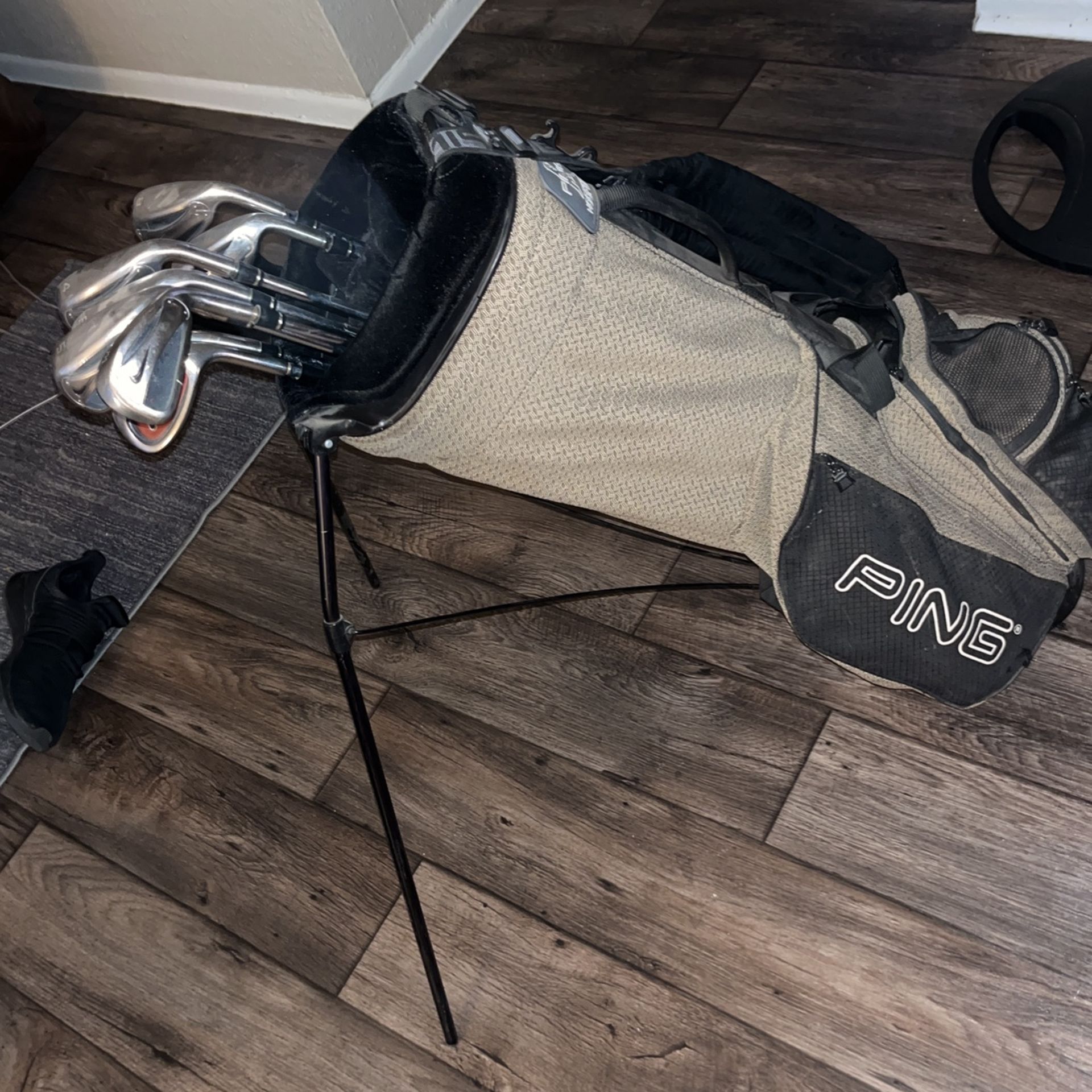 Used Nike Golf Clubs With Bag