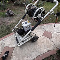 Pressure washer(needs repair) for sale as is