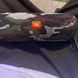 JBL Flip 5 Speaker