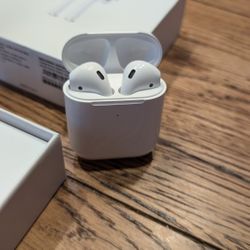 New Apple Airpods 