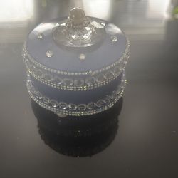 Elegant jewelry boxes