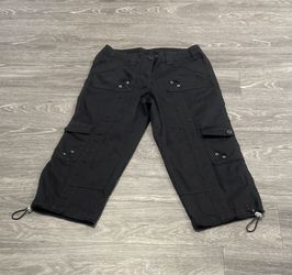 Style & Co Black Cargo, Capri Pants , Size 4,32” Length, NWOT