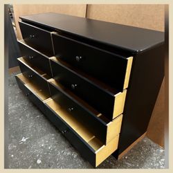 8 Drawer Dresser 