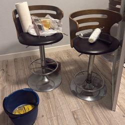 Bar Stools 