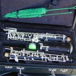 Berkeley Pro Ebony Oboe Europe Semi-Automatic
