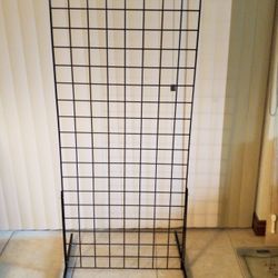 GRID WALL PANEL DISPLAY WITH T-BASE 72"H  X 24"W BLACK  2 PIECES 