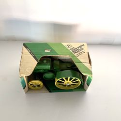 JOHN DEERE 1923 MODEL D 1/16 TRACTOR  #500 ERTL NIB