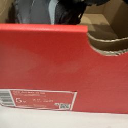 Nike Shoes New