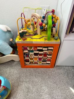 Baby learning activity box