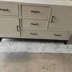 Beautiful River rock dresser all wood no scratches gunmetal color legs and knobs  54”