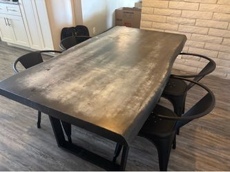 Live Edge Table and Chairs