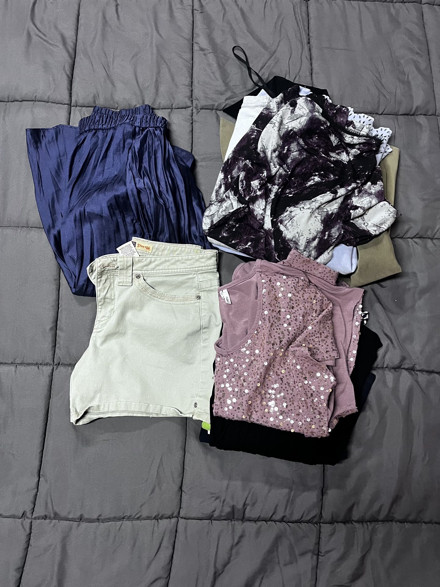 Women Clothes Bundle Size Small
