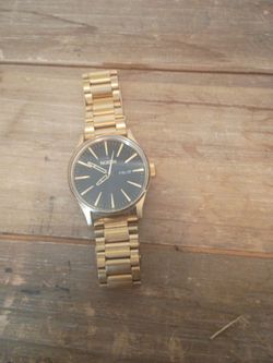 Nixon watch