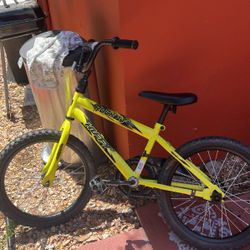 huffy bike 20’ used