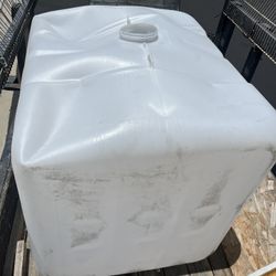 150 gallon plastic water tank $50 each