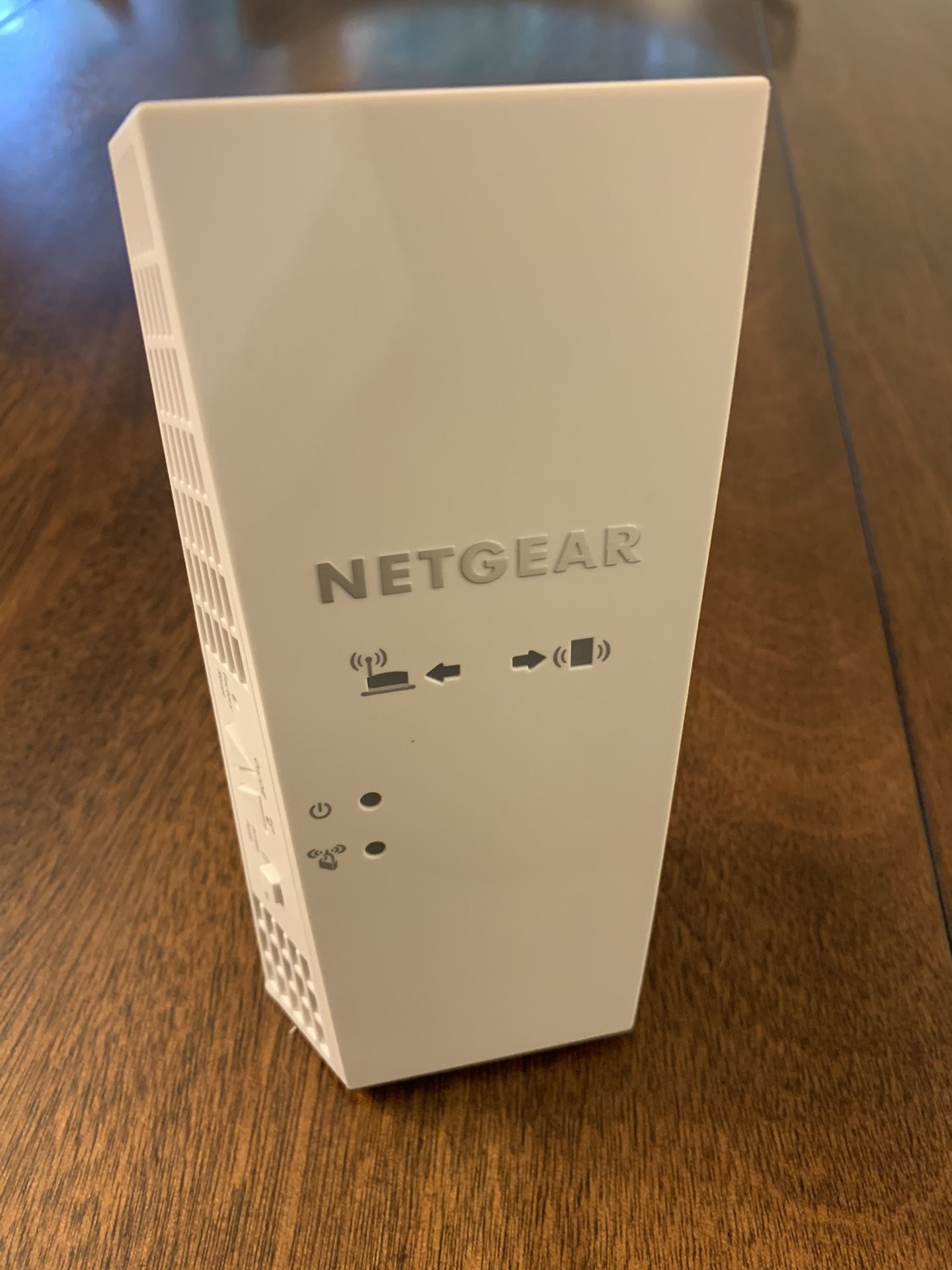 Netgear Wireless Extender - Model EX7300
