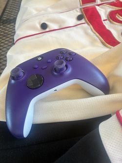 BRAND NEW XBOX ONE CONTROLLER