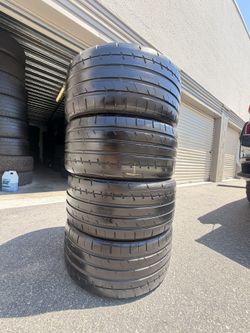 265/35/19 255/35/19 Yokohama Advan Apex V601 70%+ Tread Staggered Set