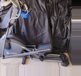 Horizon Fitness EX-59 elliptical machine. NEW.