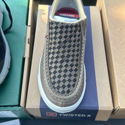 Women’s Slip On Kicks