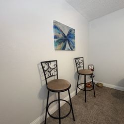 Moving Sale – Furniture Must Go (Bed, Sofa, Dresser & More)