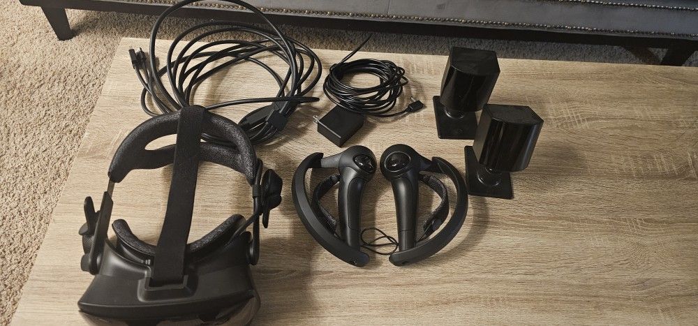 Barely Used Valve Index VR