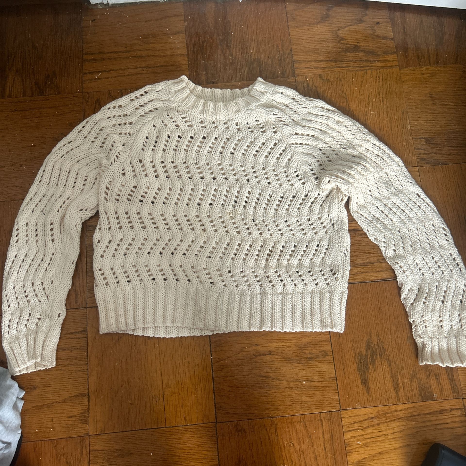 american eagle sweater