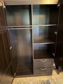 Dresser